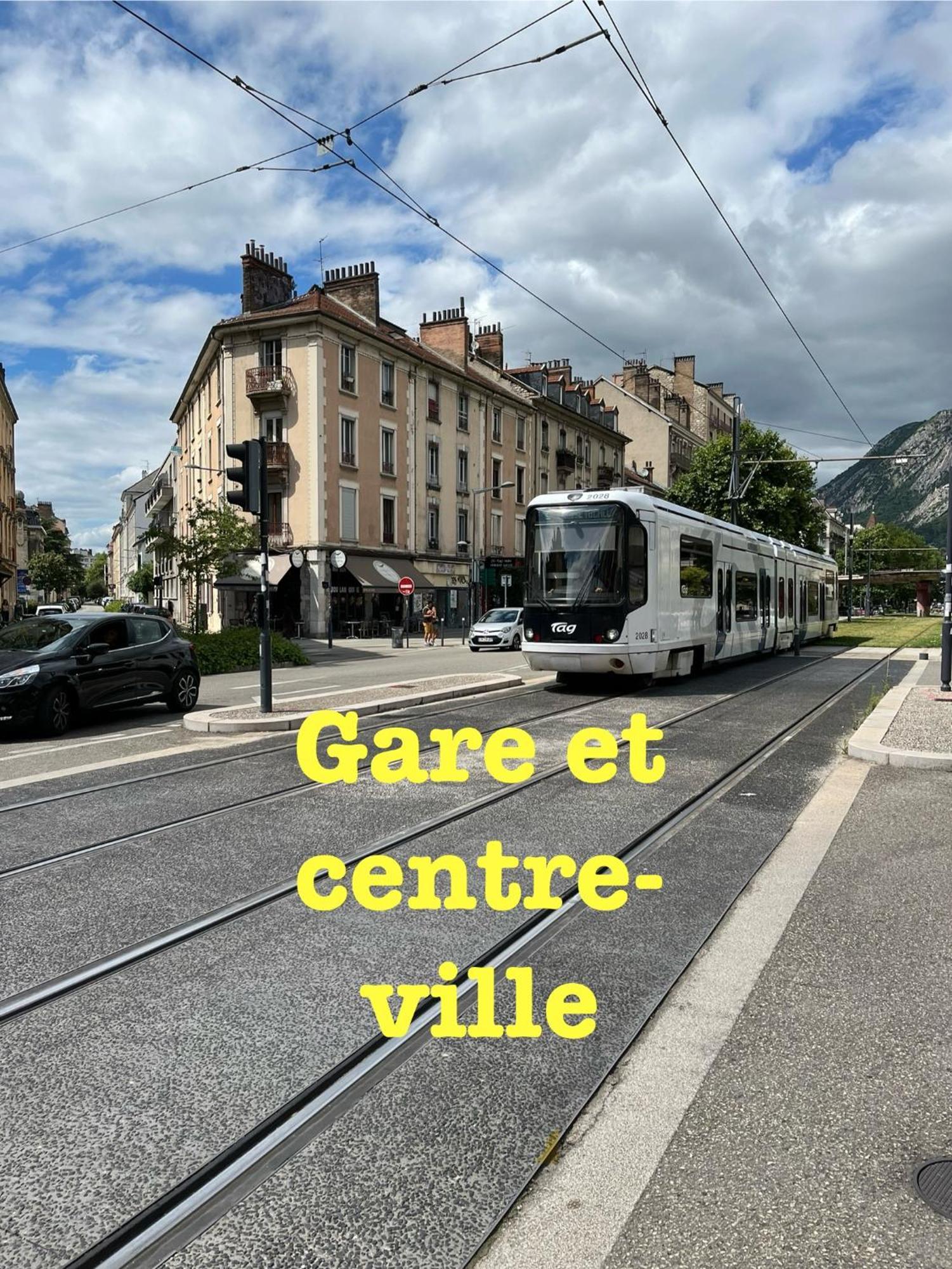 L Evazion Appartement Grenoble Exteriör bild